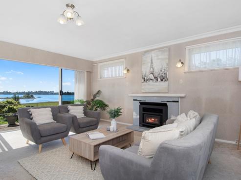 10 Beaufort Avenue, Brookfield