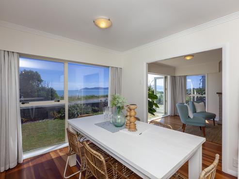 9B The Esplanade, Raumati South