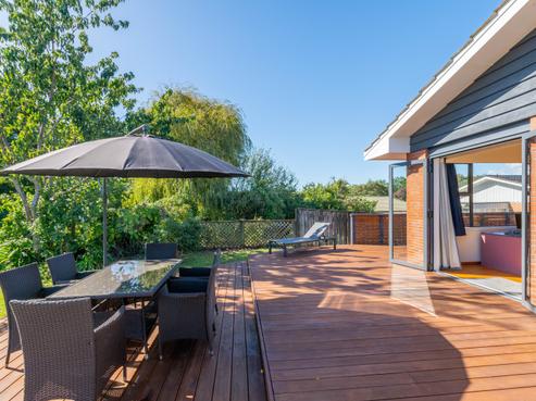19 Alexander Road, Raumati Beach