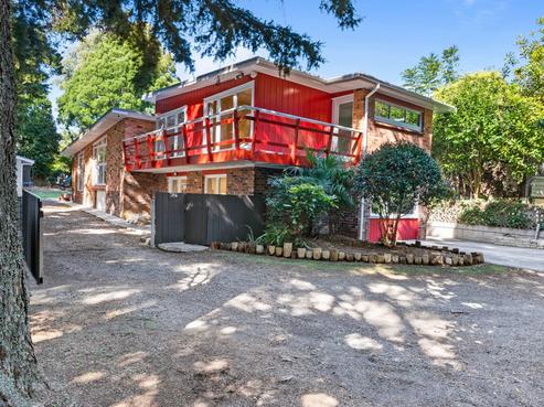 9 Earls Court, Hillpark