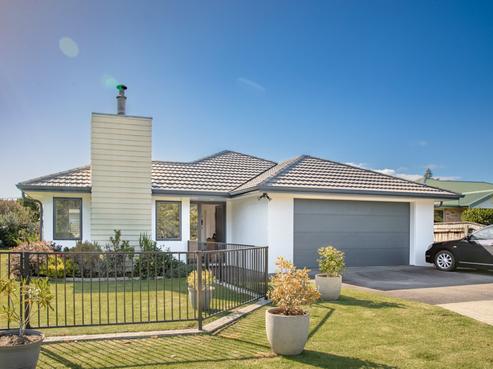 35 Menzies Street, Westport