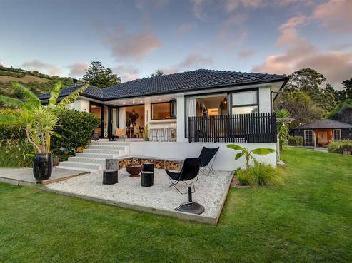 9 Moncks Bay Lane, Moncks Bay