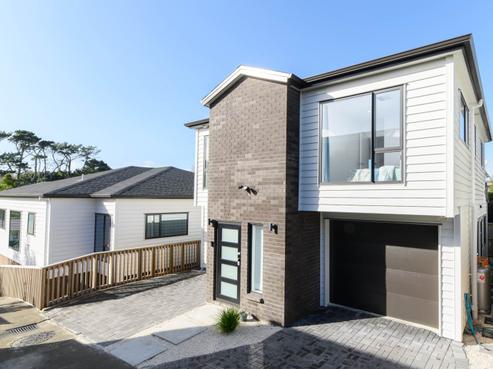 17B Rangitiki Crescent, Lynfield