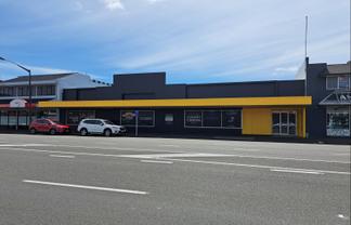 Substantial CBD Premises-Profile & Parking