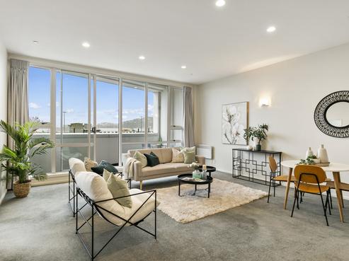 211/107 Thorndon Quay, Thorndon