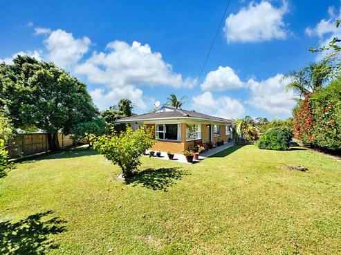 12 Wallace Road, Ranui