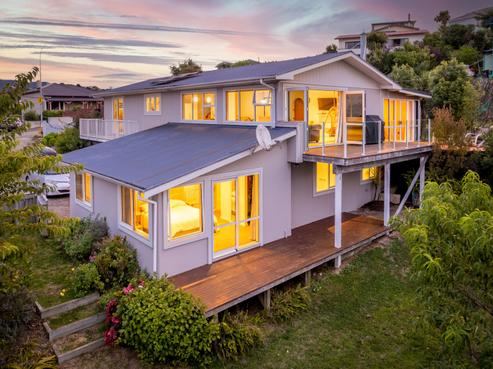 6 Britannia Heights, Stepneyville
