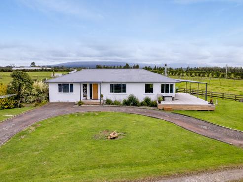 145 Johns Road, Inglewood