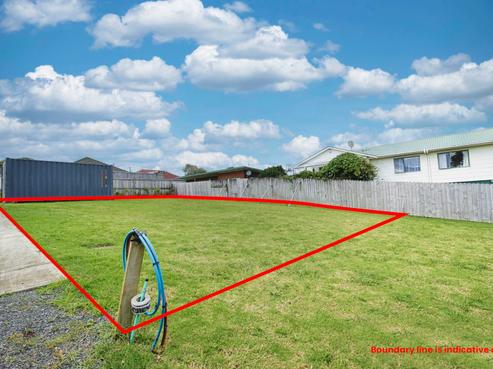 31A Earlsworth Road, Mangere East