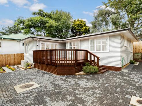 15 Sheridan Drive, New Lynn