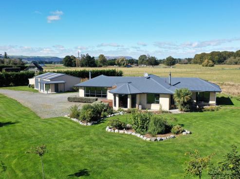 343 Clayton Road, Fairlie