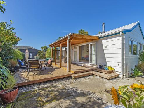 16 Ensors Place, Waikuku Beach