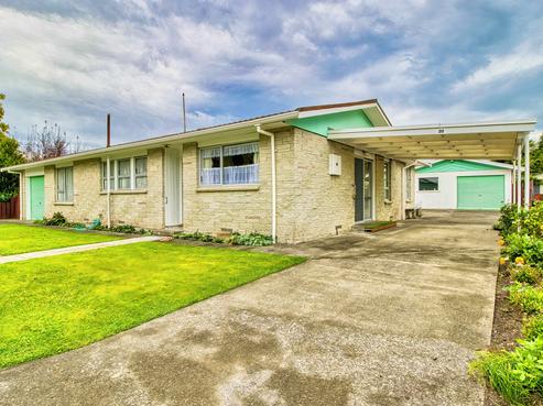 20 Christie Crescent, Havelock North