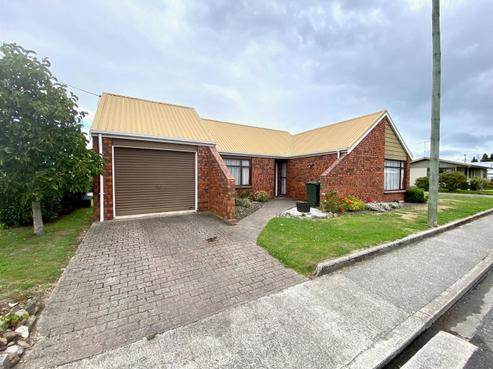 124 Clyde Street, Balclutha