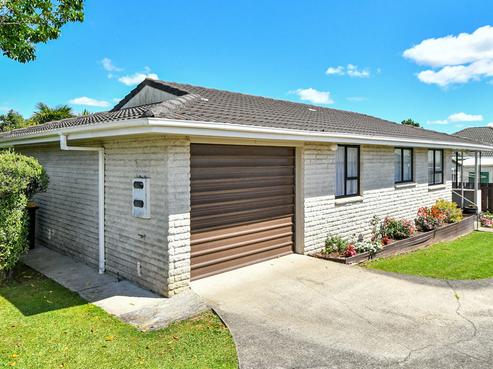 2/54 Victoria Street, Pukekohe