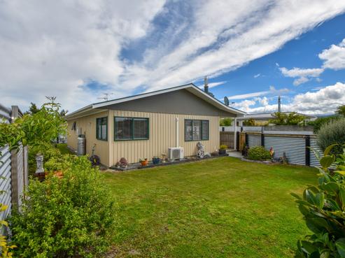 19A Charles Street, Carterton