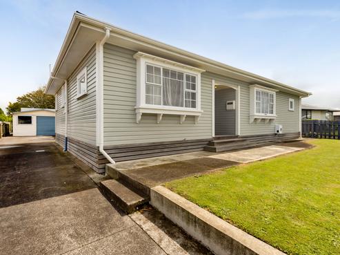 29 Tawa Street, Hawera