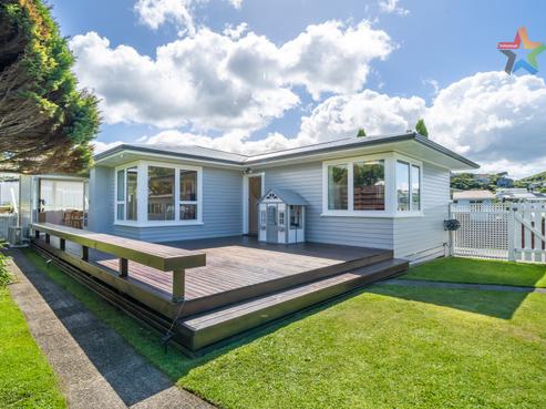 8 Cherry Blossom Grove, Maungaraki