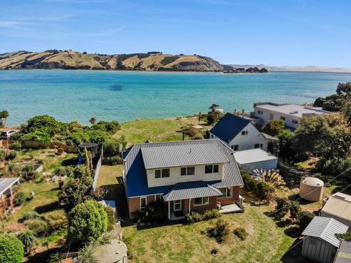 913 Harington Point Road, Harington Point
