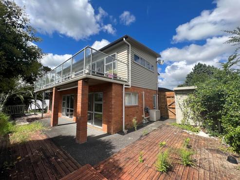 10A Crystal Avenue, Glendene