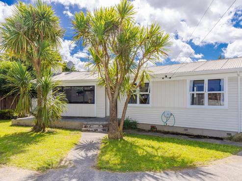 9 Te Anau Place, Glenview