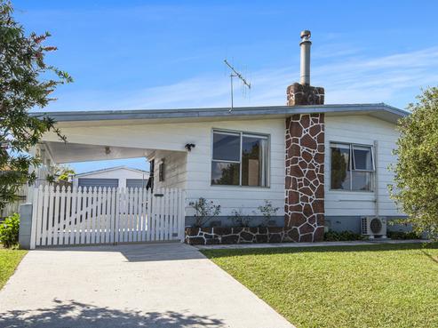 53 West View Crescent, Onerahi