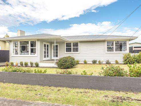 12 Titoki Street, Castlecliff