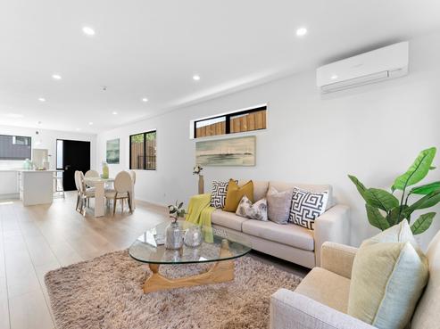 6/67 Royal View Road, Te Atatu South