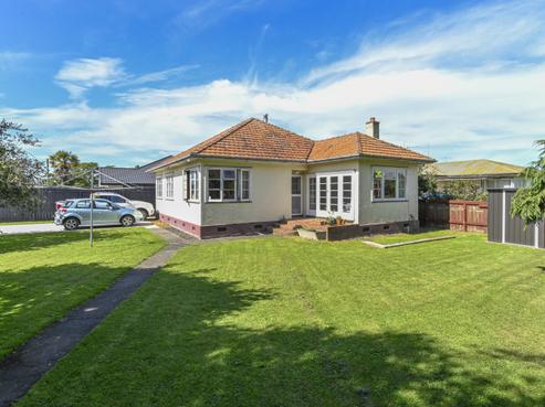1100 Heretaunga Street East, Parkvale