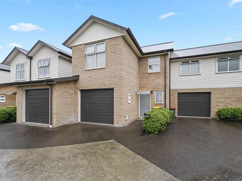 65 Chiefs Court, Hamilton East