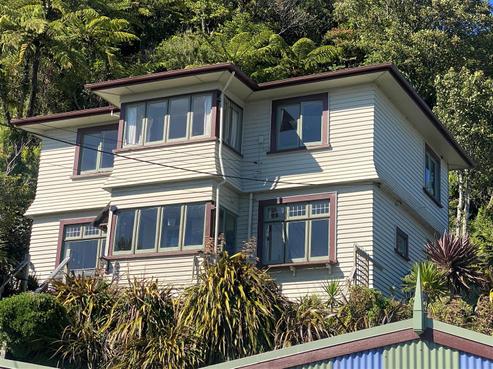 36 Chapel Street, Greymouth