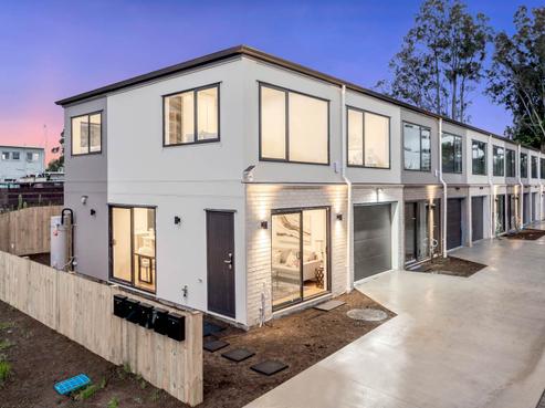 8E Jupiter Street, Rosehill
