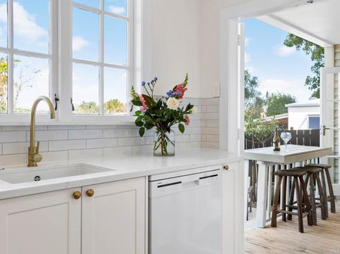 1596A Great North Road, Waterview