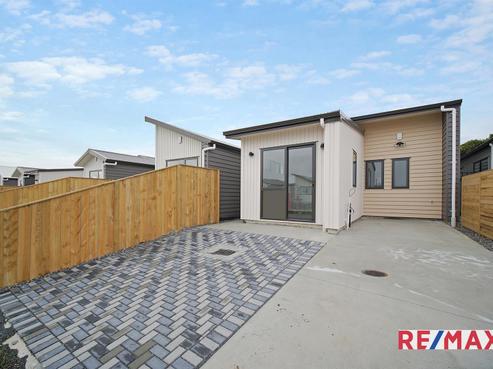 15 Combat Street, Papakura