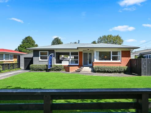 15 Rutherford Street, Chedworth