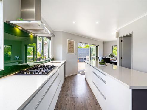 2/62 Hastings Road, Mairangi Bay