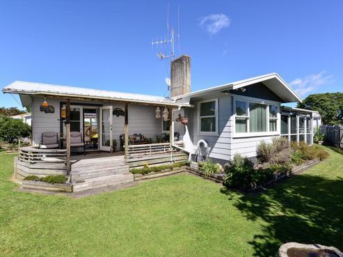 28 Rosalind Street, Deanwell
