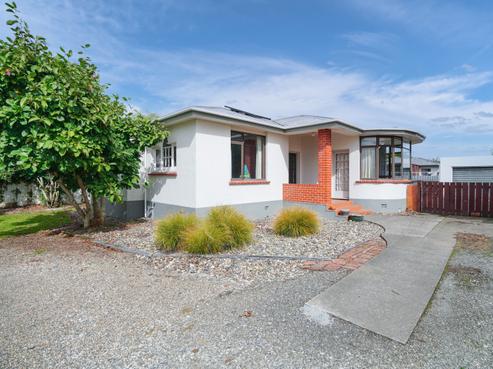 120 Isabella Street, Glengarry