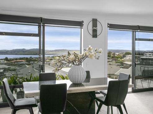 32 Coprosma Crescent, Waipahihi