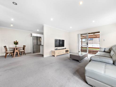37B Simpson Road, Ranui