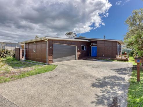 25 Seabreeze Road, Mangawhai Heads