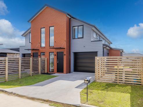 2/38 Maanihi Drive, Rototuna North