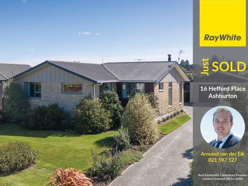 16 Hefford Place, Allenton