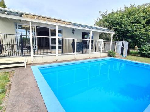 409 Glenview Road, Motupipi