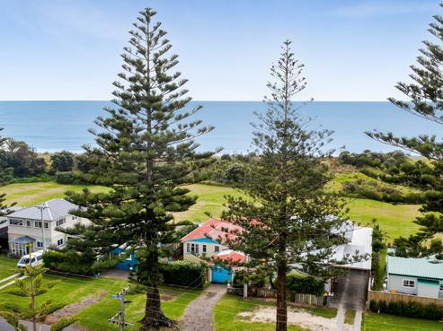 16 Battiscombe Terrace, Waitara