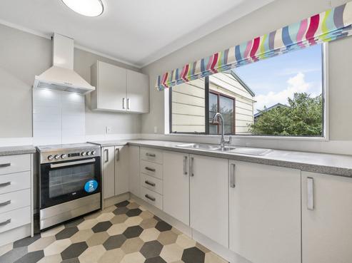 32B Outram Grove, Kelson