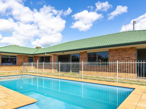 57 Mcgiven Drive, Frankleigh Park