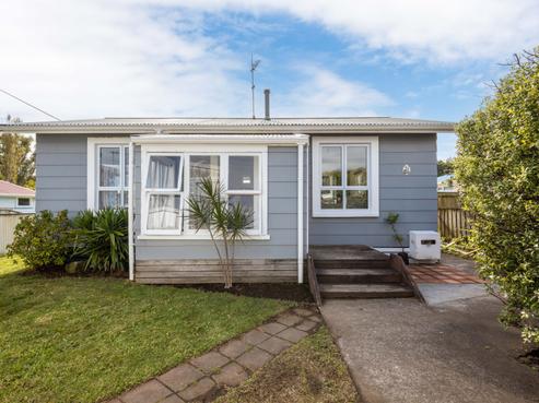 52 Blake Street, Waitara