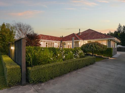 9 Lewis Road, Lynmore