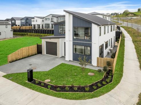 39 Bronzewater Drive, Silverdale